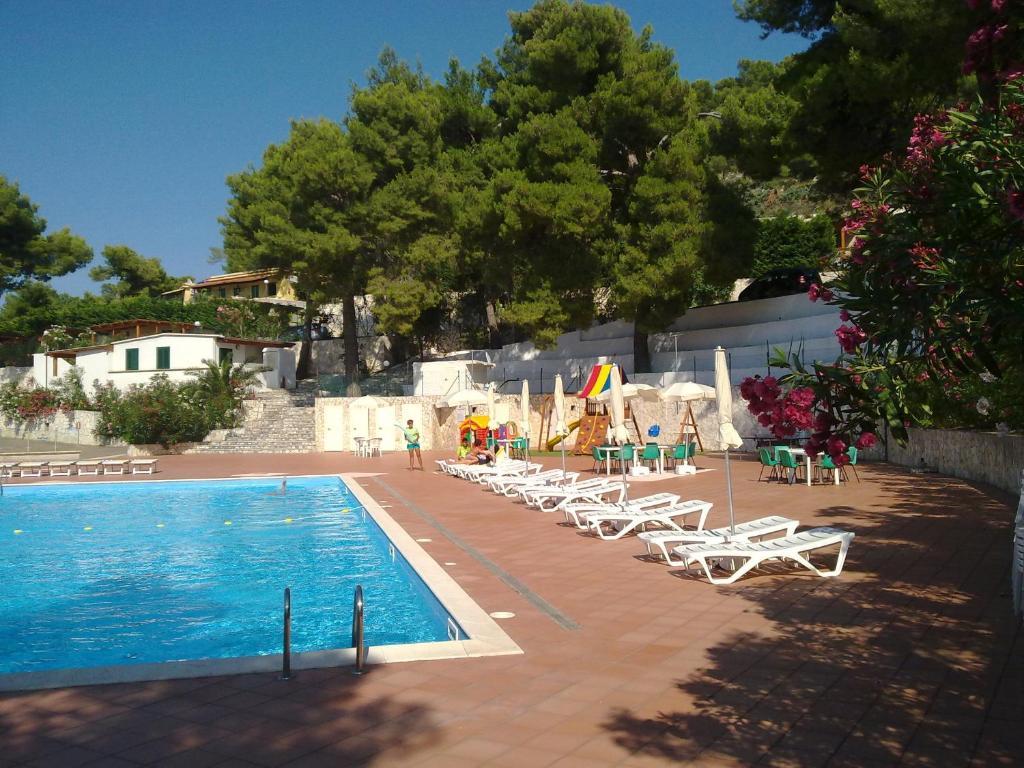 Villaggio Club Baia Di Paradiso Vieste Exterior photo